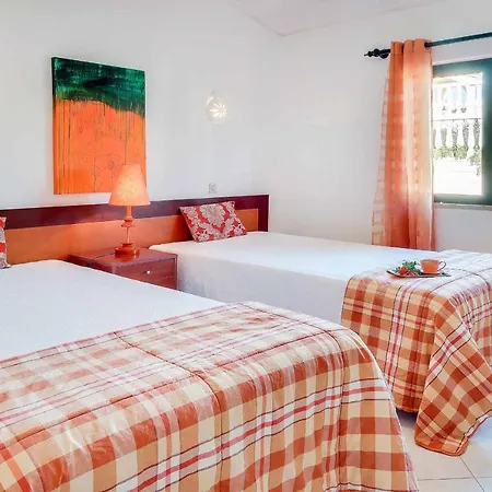 Willa Brigida Albufeira